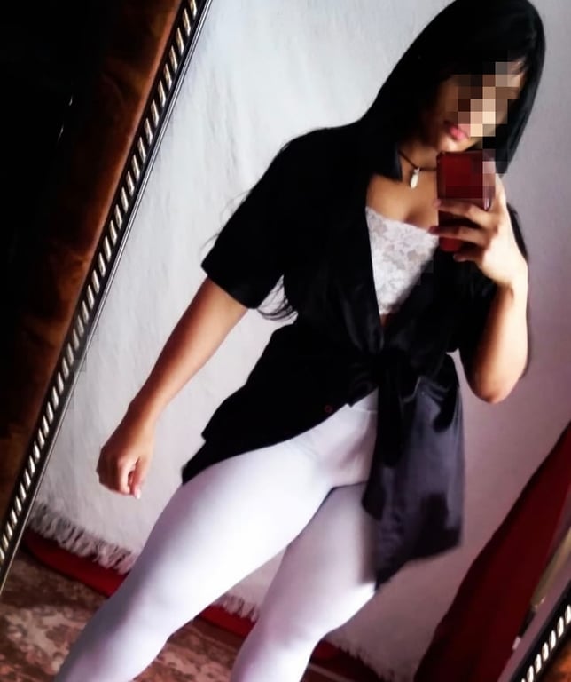 Massagista carinhosa e dedicada a você 200,0 Massagem sensual em