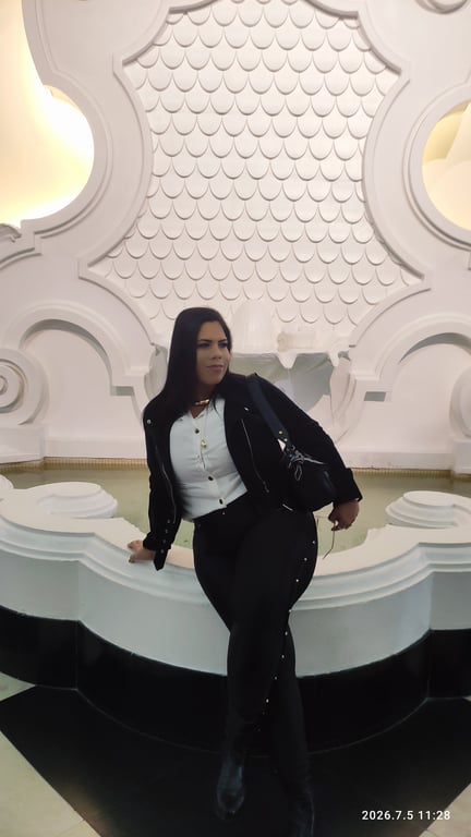 Fernanda mello, SPA de alto padrão Massagem