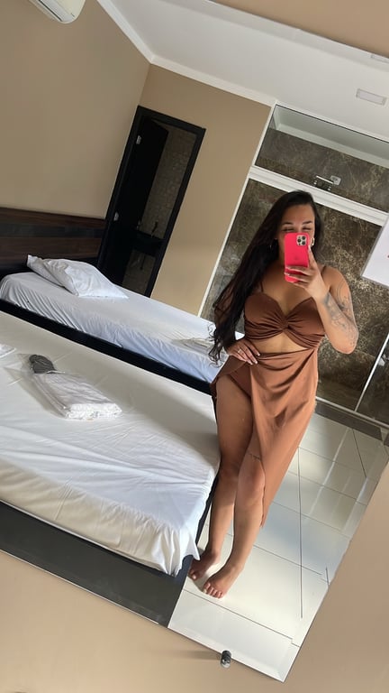 Sou a Carla, nova por aqui e pronta para te conhecer Massagem em
