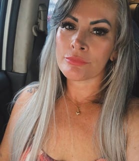 Massagem tântrica e relaxante momento inesquecível