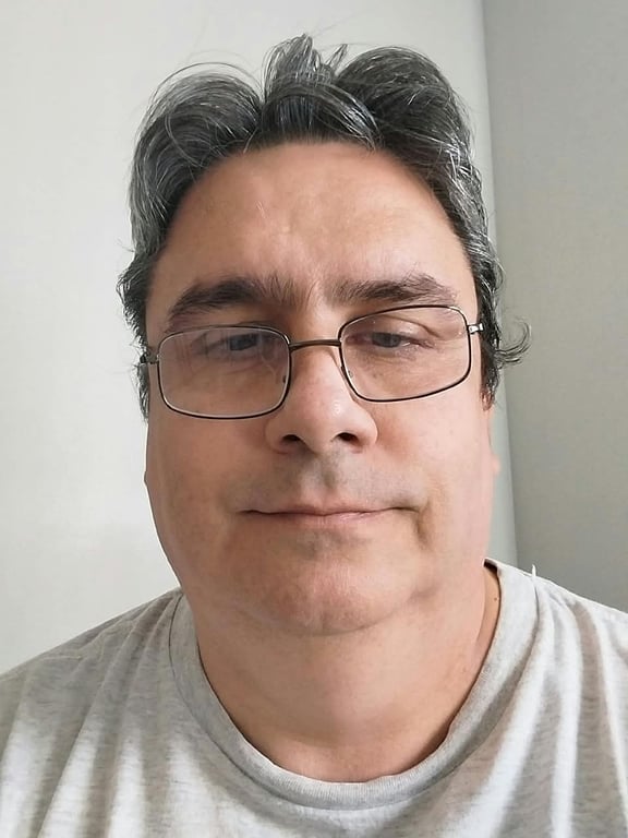 Leandro massagem tântricas especiais e atendimento para seu êxtase tot Massagem sensual em