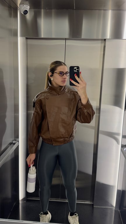 Thayna Leite Massagem Terapêutica, Relaxante e Tântrica Massagem nuru em