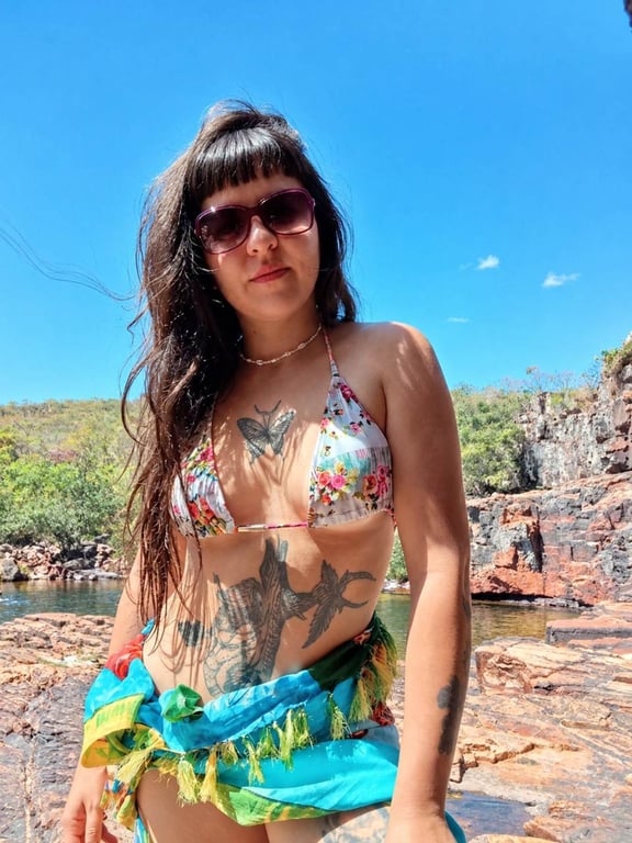 Amanda Charme discrição & requinte em Americana