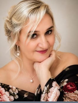 Olá Sou Yohana massagens relaxantes e sensuais