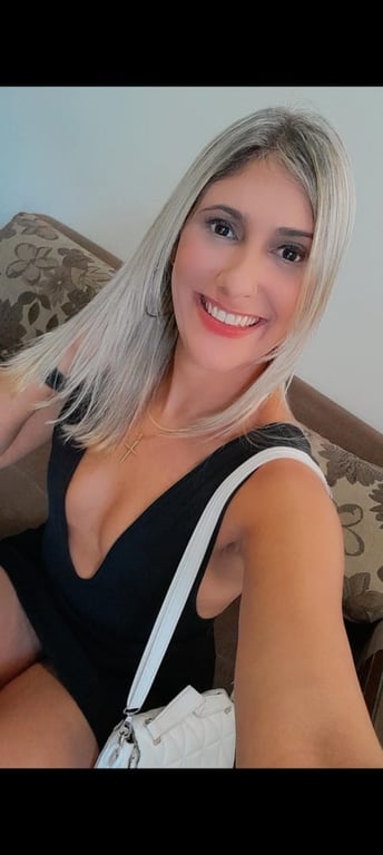Paty loira especialista em massagem sensual Massagem