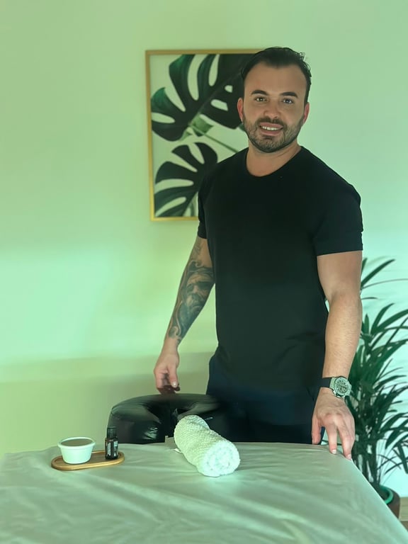 terapeutas Homens Massagem Relaxante, Nuru e Tântrica Massagem sensual em