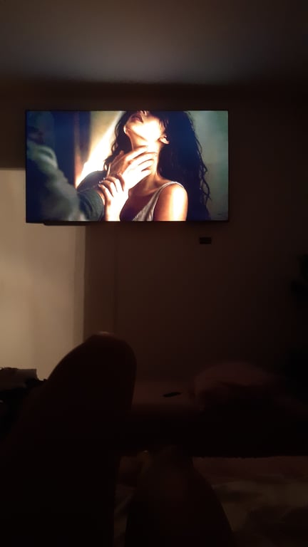 Rafinha com atenção aos detalhes e ao seu ritmo. Massagem nuru