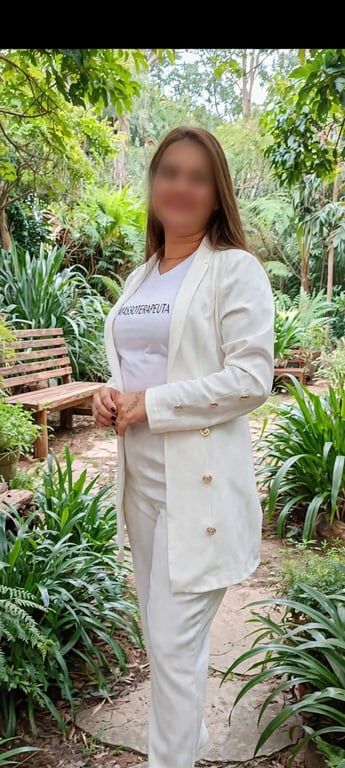 Serena Massoterapeuta Massagem Relaxante, Nuru e Tântrica Massagem tântrica
