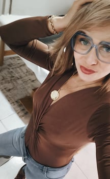 Geovana Massoterapeuta e Terapeuta ! CLIQUE E SAIBA