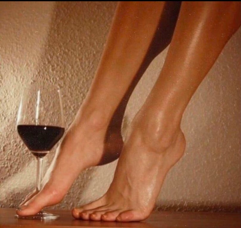 Massagem Sensitiva relaxamnt com os pés Massagem sensual em