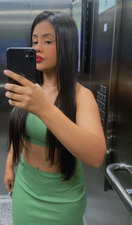 Lunna | Massagem Relaxante, Terapêutica e Especial Massagem sensual em