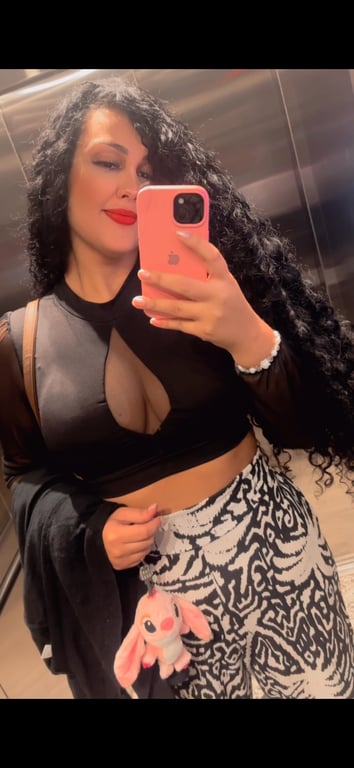Luana Fonseca /experiências em relaxamento a mais de 3 anos ! Massagem nuru