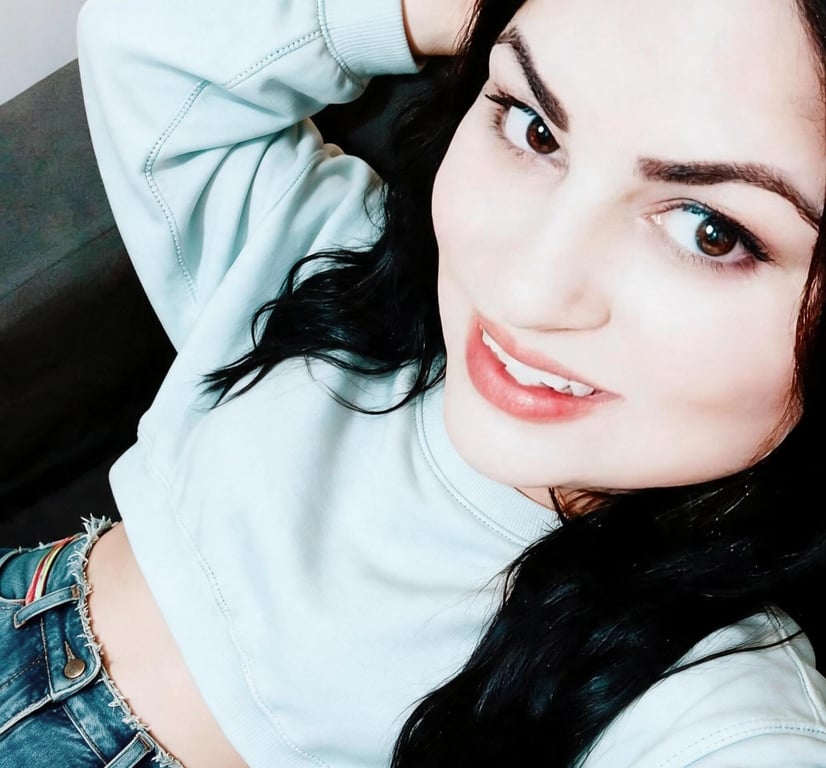 DEBORAH MASSAGISTA COM LOCAL PARTICULAR Massagem