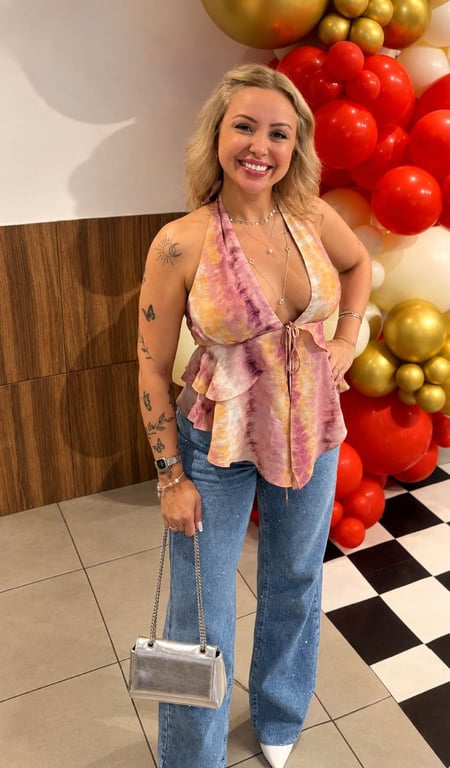 Ariela Massoterapeuta Massagem nuru