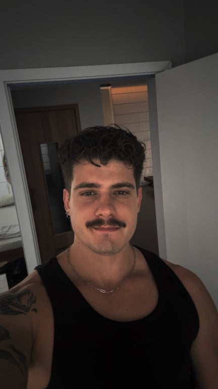 Victor Prado Massoterapeuta sensorial e terapêutico