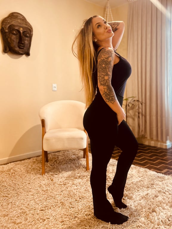 HELENA Massagem