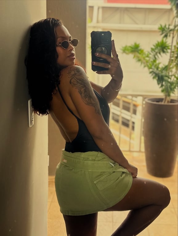 Aylla Terapeuta vivencia, relaxamento e nuru. Massagem sensual em