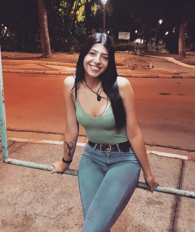 Terapeuta Agatha | Autoconhecimento, Equilíbrio e Integração Massagem nuru em