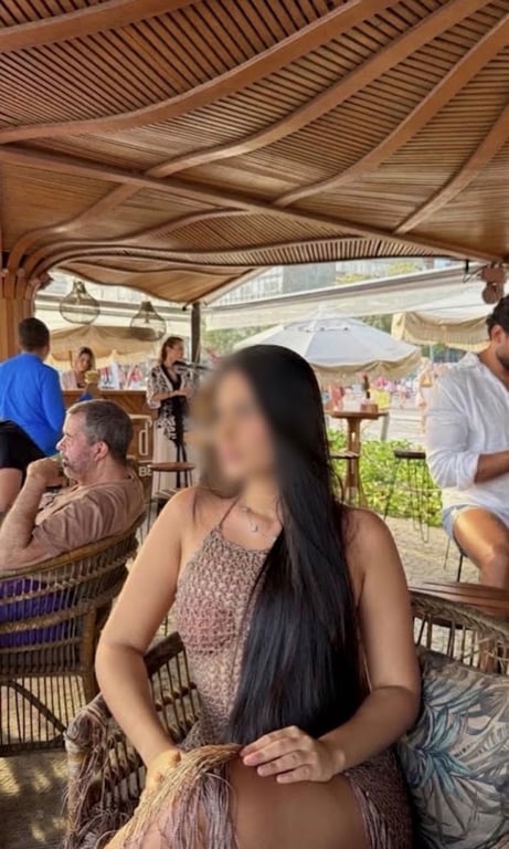 Terapeuta Jadmilla experiência única Massagem tântrica em