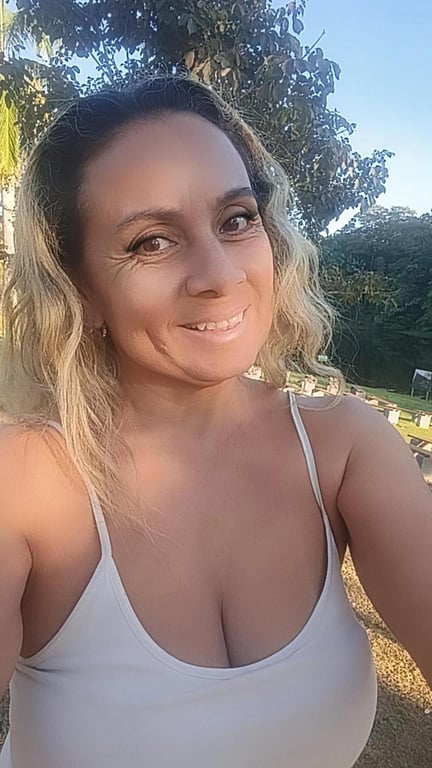 massagem tântrica e massagem Nuru a melhor do setor Pedro Ludovico Massagem