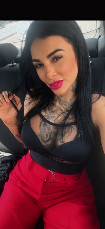 Meire especialista em massagens sensuais