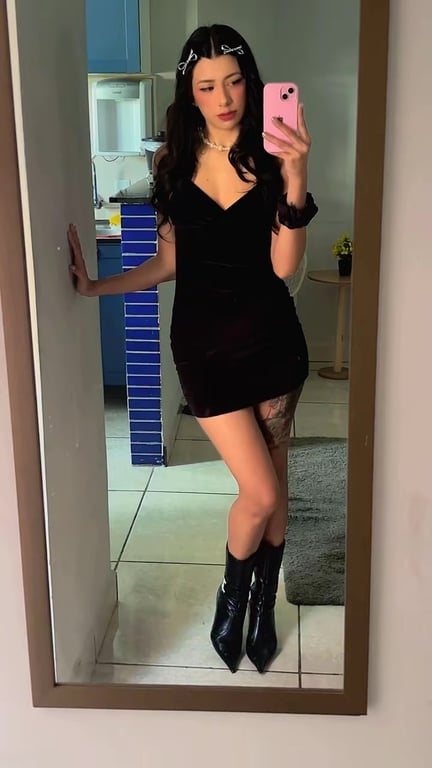Mika/ Massagem Relaxante, tântrica e Nuru (vivencia). Massagista