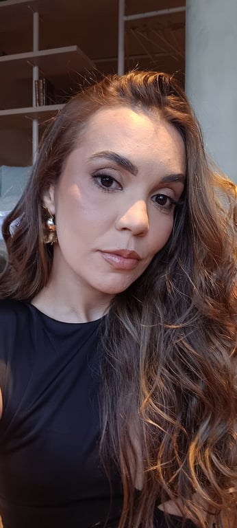 GEOVANA | O toque que vicia Massagem sensual em