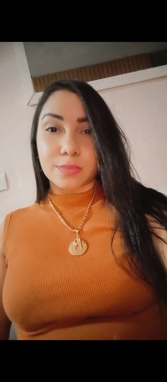Romana Silva terapeuta Massagem Relaxante