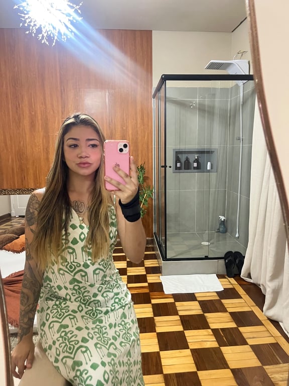 Mirela massoterapeuta venha ter um momento único e inesquecível