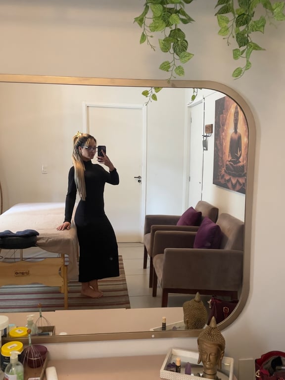 Bruna Arte do toque Nuru/Tantrica/Vivências Massagem