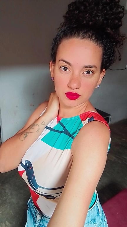Terapeuta Mara Massagem Sensitive, Nuru e Tântrica Massagem