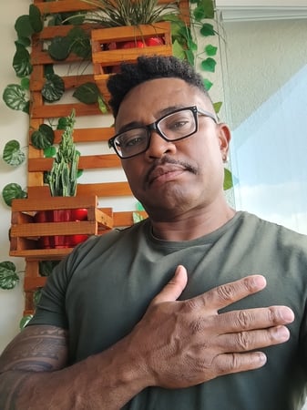 Negão Tantra Mauá, na medida do seu prazer, só vem