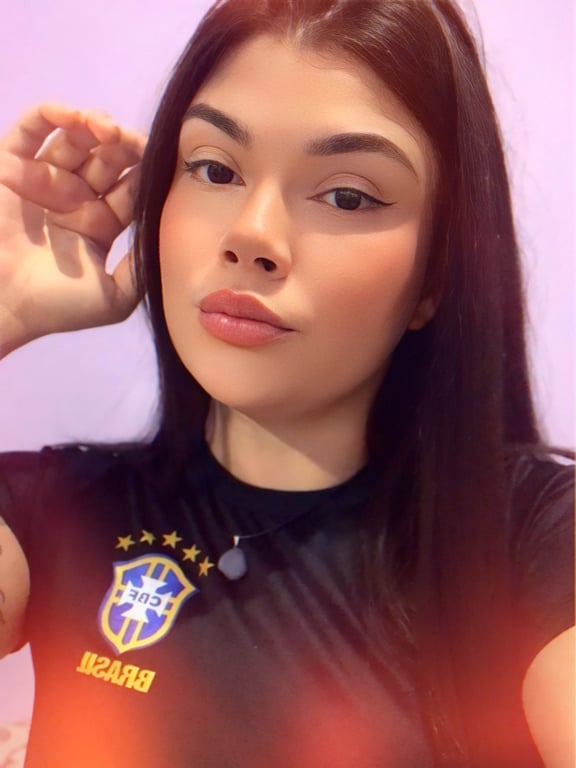 Yara , saia da rotina venha para minhas mãos, massagem de qualidade