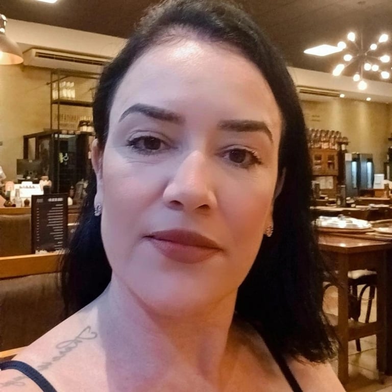Amanda Massagista, Depilação e cuidados pessoais Massagem nuru