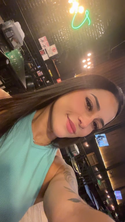 Bruna Mendes relaxamento e atendimento personalizado.