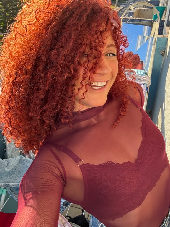 Atelite Araujo Massoterapeuta Massagem Relaxante e Sensual