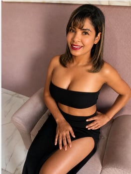 Prazer, sou Nathy e espero você para me conhecer de uma forma especial