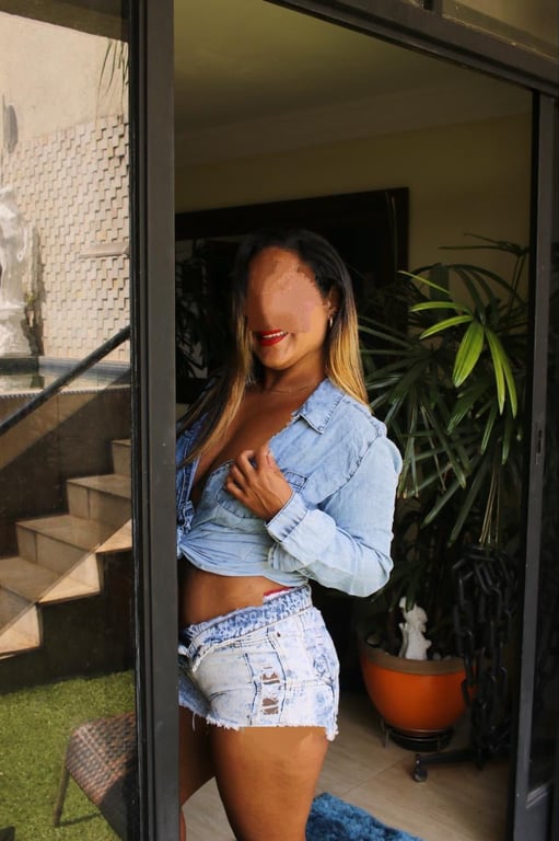 Giulia Campos massagens relaxantes e sensuais/ novidades em Guarulhos