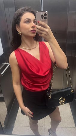 Massagista sensual em Balneário Camboriú - SC - Lari Machado Massagem Terapêutica, Sensual e Entretenimento