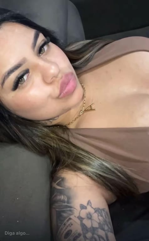 Larissa gauchinha Massagem