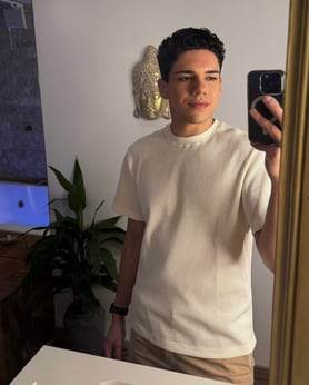Lucas Massagista Relaxante e Tântrica Corporal