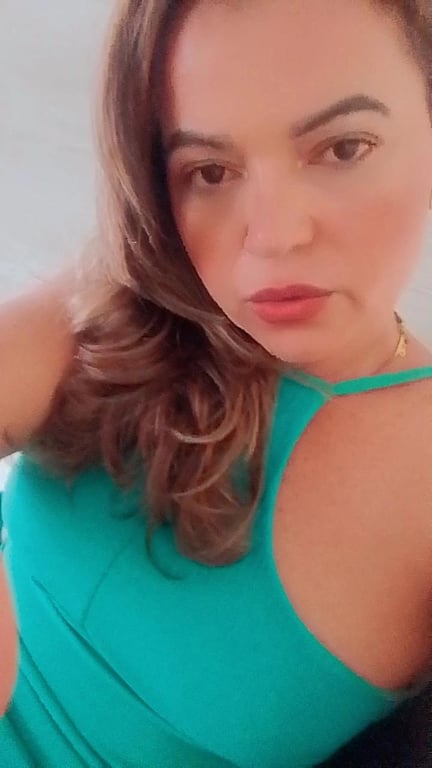 Anne Massoterapeuta Massagem Relaxante e Sensitiva. Massagem sensual