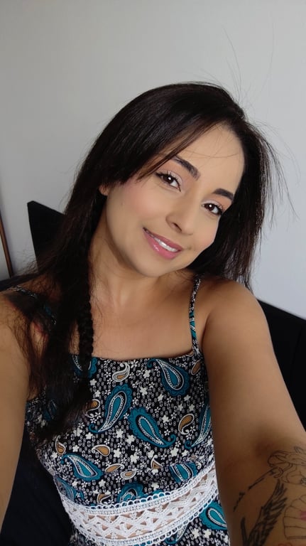 Lorena Massagem Relaxante, Terapêutica e Nuru Massagem