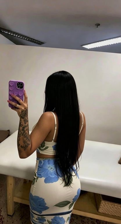 Livia Novas Experiencias Massagem sensual em