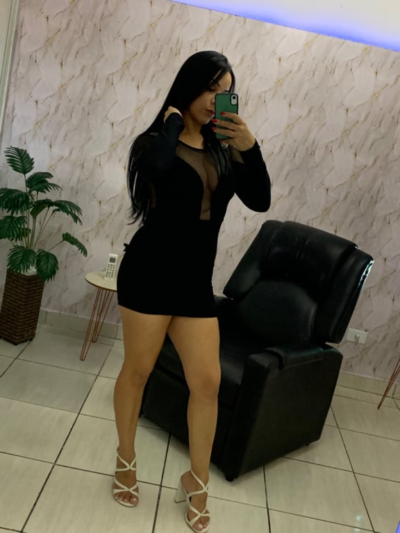 Milena Massagem sensual e nuru Massagem tântrica