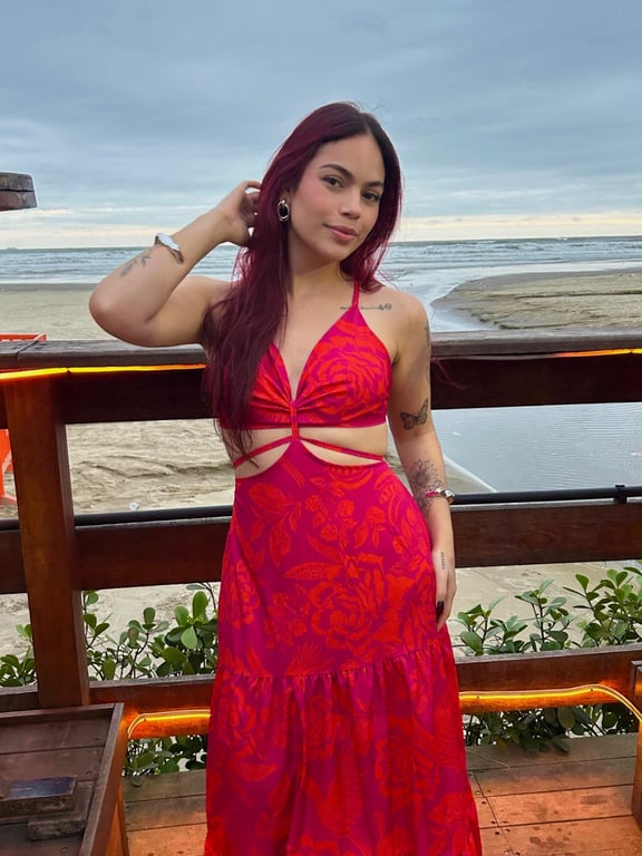 Anne – Terapeuta Corporal e Facilitadora de Experiências Sensoriais