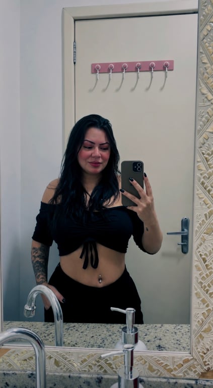 Terapeuta Aline: MASSAGEM TÂNTRICA, NURU, RELAXANTE E LINGAM!