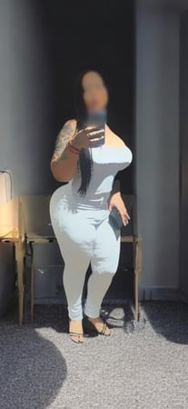 Lívia Bitencourt sem censuras!