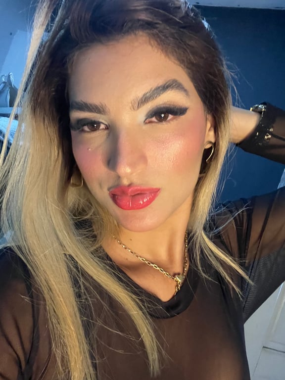 Ayla sofia Massagista em