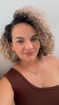 Faço massagens relaxantes e sensuais, venha relaxar com a Rebeca